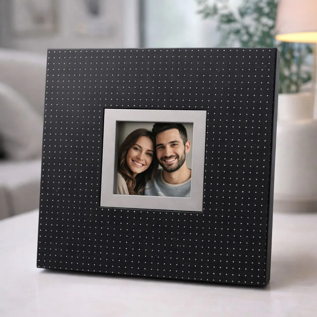 מסגרת שחורה לתמונה 5X5 CM